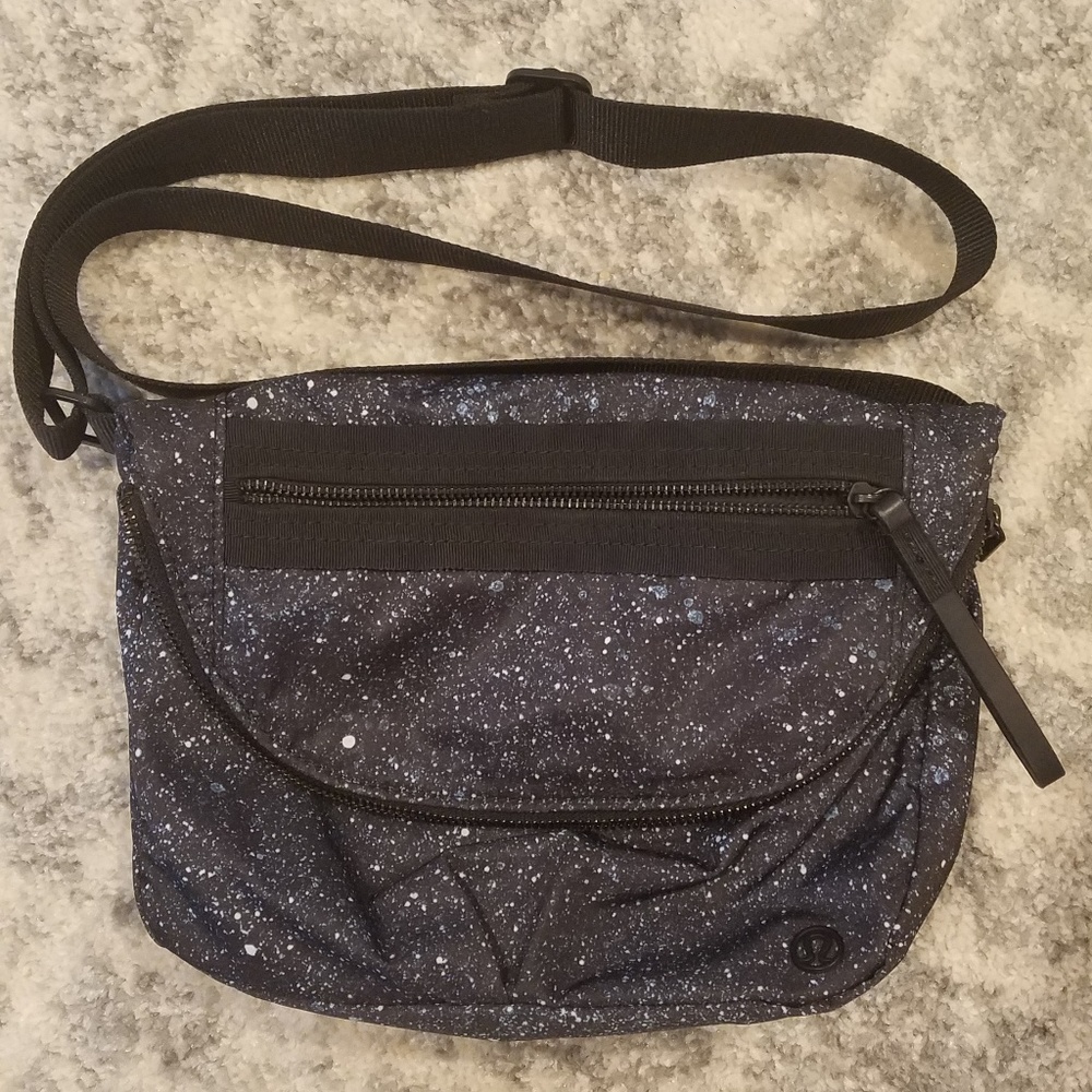 Lululemon Festival Bag